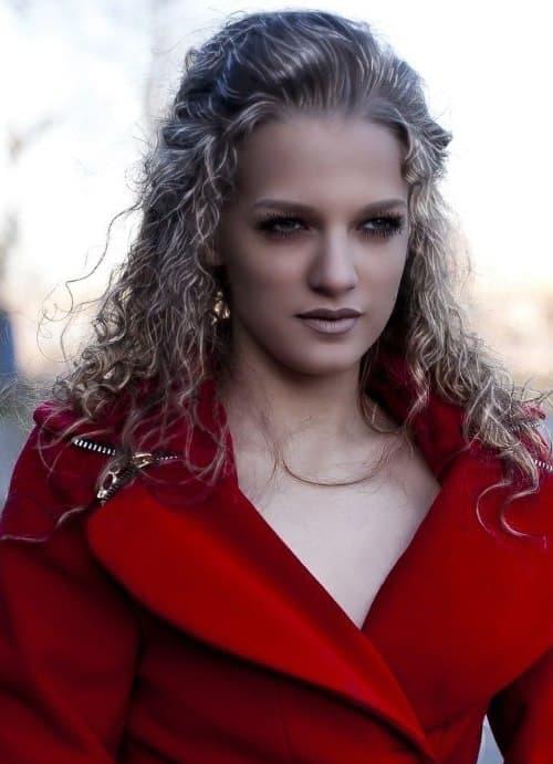 Слив Лиана Клевцова